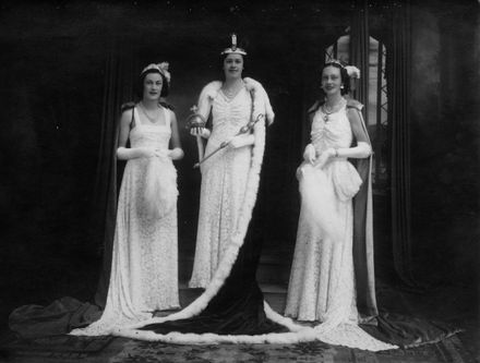 Levin Patriotic Queen Carnival, 1941