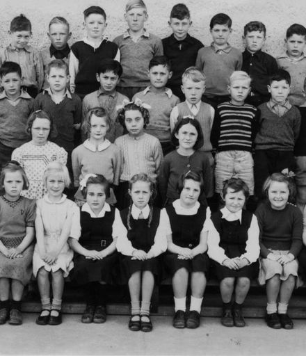 Foxton School, Class 18 (?), 1952