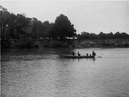 Boating On Manawatu River