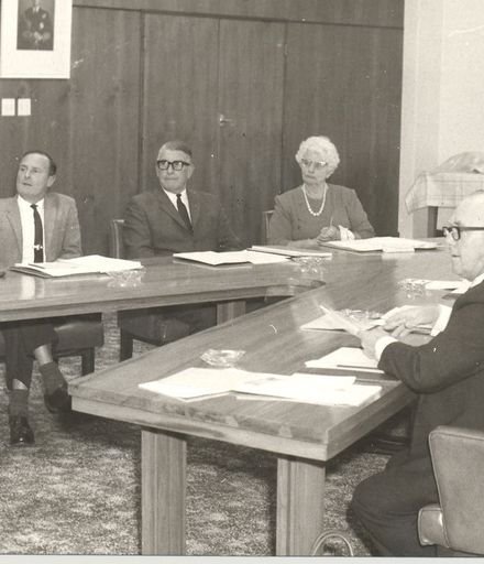 Levin Borough Council meeting, 1968