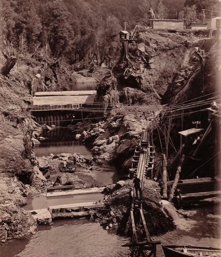 Upper Dam excavation, Mangahao, 1926