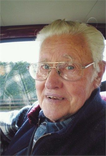 Gordon Stuart Beissel in his car - Resource cover image