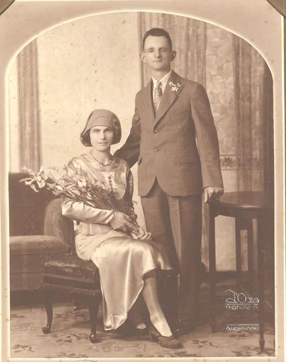 Bride and Groom - Muriel (nee Kindley) and Mervyn Ransom, (c.1924)