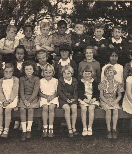 Poroutawhao School - "The Primers" of 1939