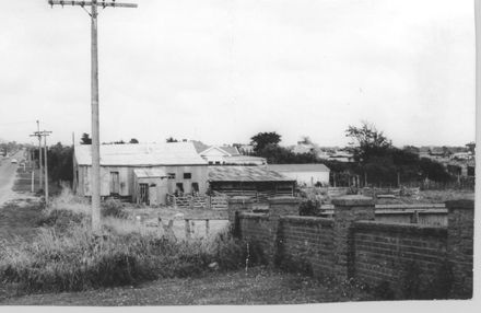 Tiro Tiro Rd. (left photo of mini panorama), 1969 - Resource cover image