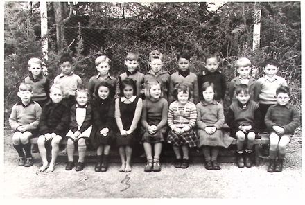 Poroutawhao School Junior Class Photo 1950