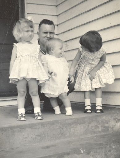 John Elliott and his 3 eldest children - 1959 - Resource cover image