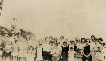 Large group of children & 3 women (unidentified), c.1930's