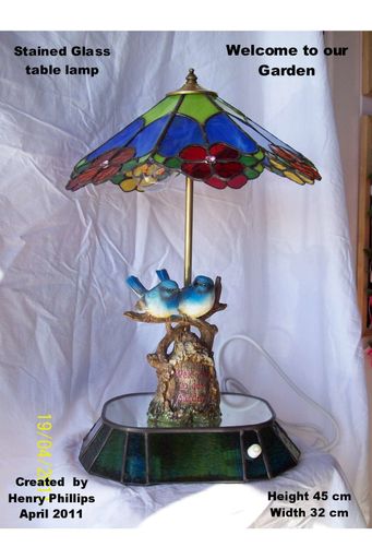 Welcome to our garden Table lamp