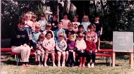 Poroutawhao School Room 1 Class Photo 1991 Poroutawhao School Room 1 Class Photo 1991