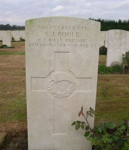 Samuel Joseph POOLE grave