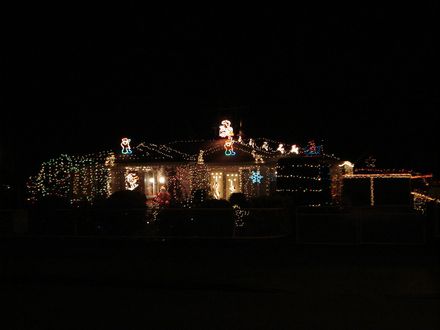 Christmas Lights in Bartholomew Road, Levin - Resource cover image
