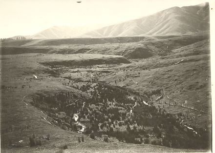 'Natural Terraced' valley with stream