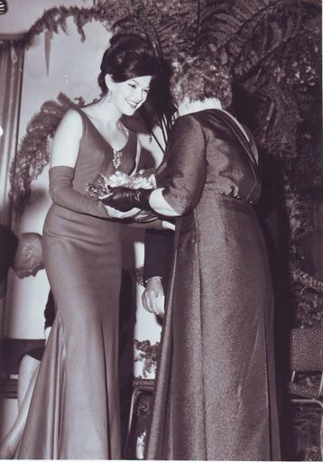 Presentation of bouquet on stage, Electricity Exhibition 1972 - Resource cover image