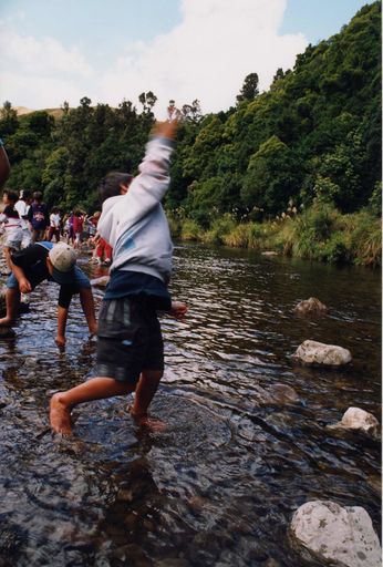 Levin Primary School pupils at Tokomaru