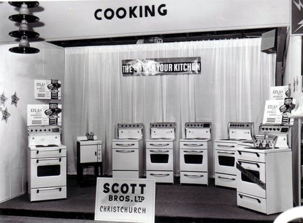 Cooking display (Atlas), Electricity Exhibition 1972 - Resource cover image