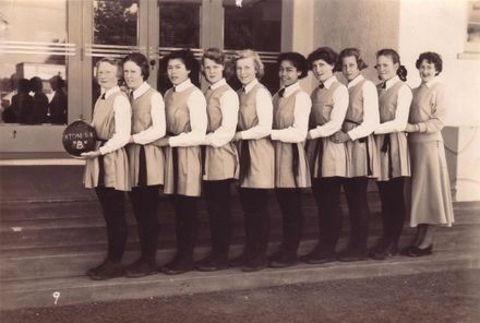 Foxton School, "B" Netball Team, 1952?