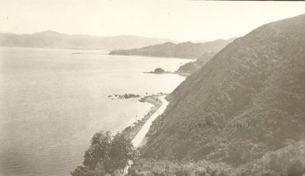 Coast Road (beside Bay ?), 23/3/48