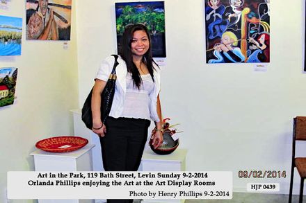 HJP 0439  Art in the Park, 119 Bath Street, Levin Sunday 9-2-2014  Orlanda Phillips enjoying the Art at the Art Display Rooms
