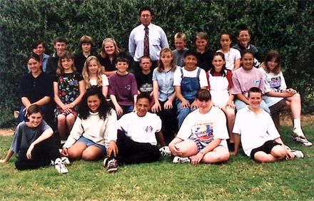 Poroutawhao School Senior Class Photo 1993