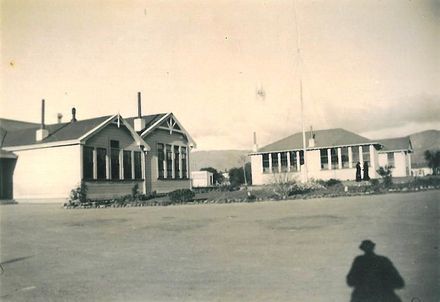 Shannon School Jubilee 1939 Main and Infant Buildings - Resource cover image