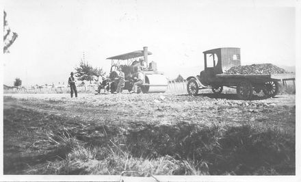 Construction of Queen Street