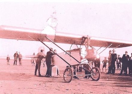 Jack Butler's plane at Koputaroa - Resource cover image