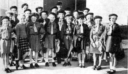 Brownies off for a day at Tatum Park in 1957