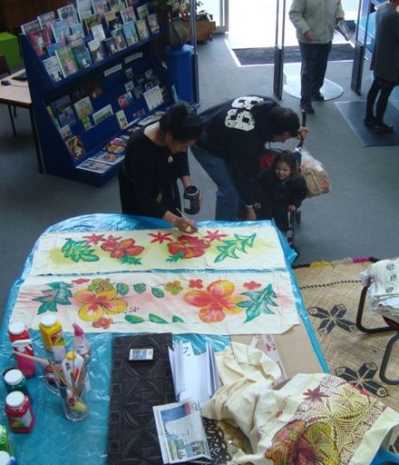 Elei Samoan fabric printing in Levin Library - progressing