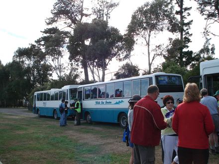 02 Buses taking walkers to the start