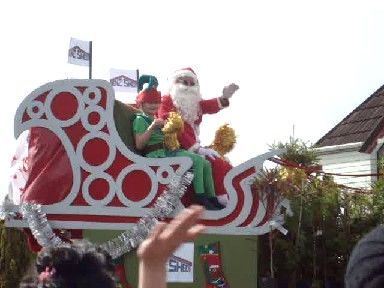Santa on Sleigh in Levin Christmas Parade 2011 - Resource cover image