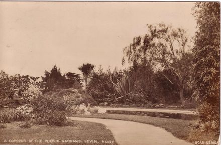 Levin Public Gardens