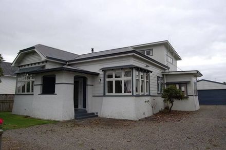 12 Trafalgar Street, Levin