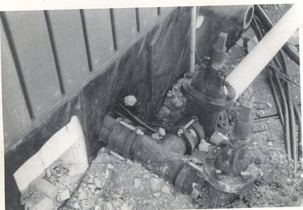 Sewerage treatment plant improvements 30/09/1968. - Resource cover image