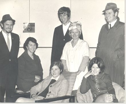 Otaki Players, cast of 'Busybody'