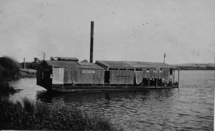 The Dredge "Hennessy"