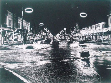 Oxford Street, Levin, at night (Special Effects)