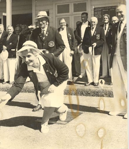 Mrs Mitchell opens Levin Women's Bowling Club season - Resource cover image