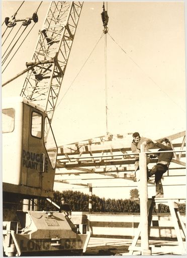 Construction, Mr McCutcheon's chicken house, 1969 - Resource cover image