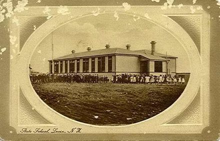 Levin School, Oxford Street