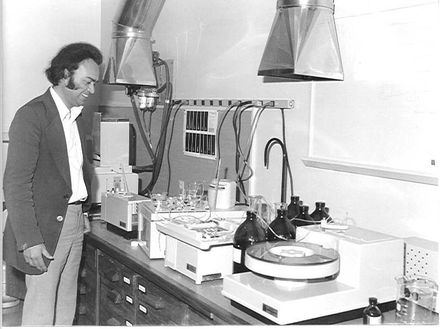 Soil analysis equipment, Horticultural Research Centre, 1976