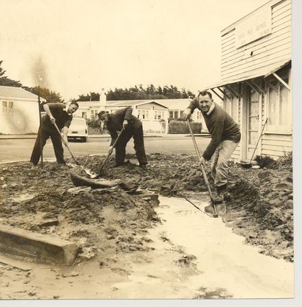 Rua Ave., Waitarere, 1969
