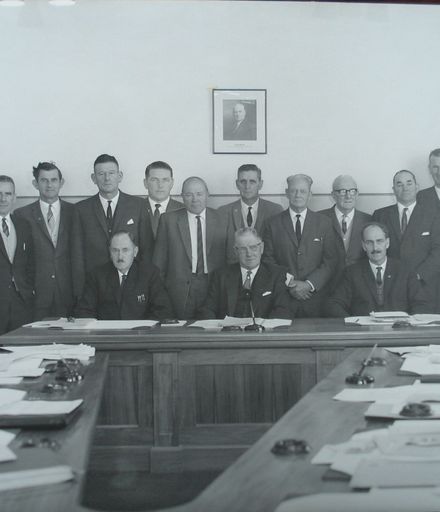Members of the Board (13), 1965