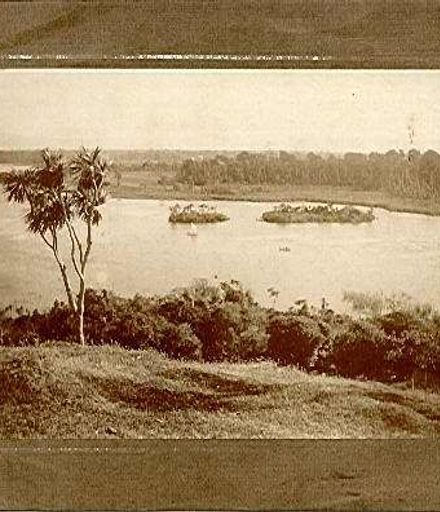 Lake Horowhenua - view of islands