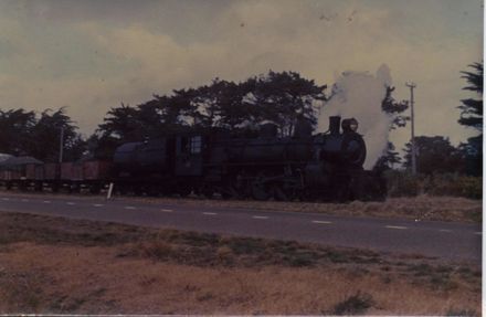 Steam Train at Foxton