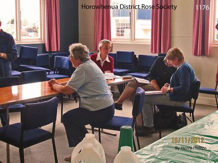 IMG_1176  Horowhenua District Rose Society