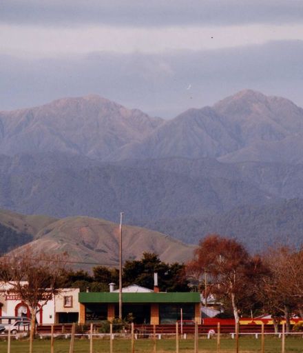 Tararua Ranges from Levin School Site