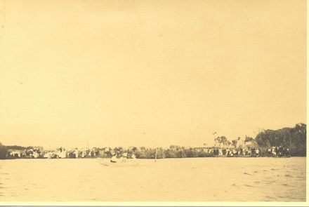 Boat race on Lake Horowhenua