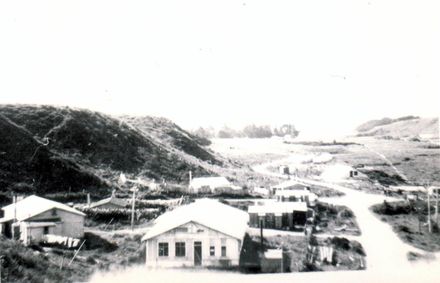 Buildings of Mangaore construction camp, c.1922 - Resource cover image