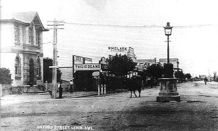 Oxford Street, Levin